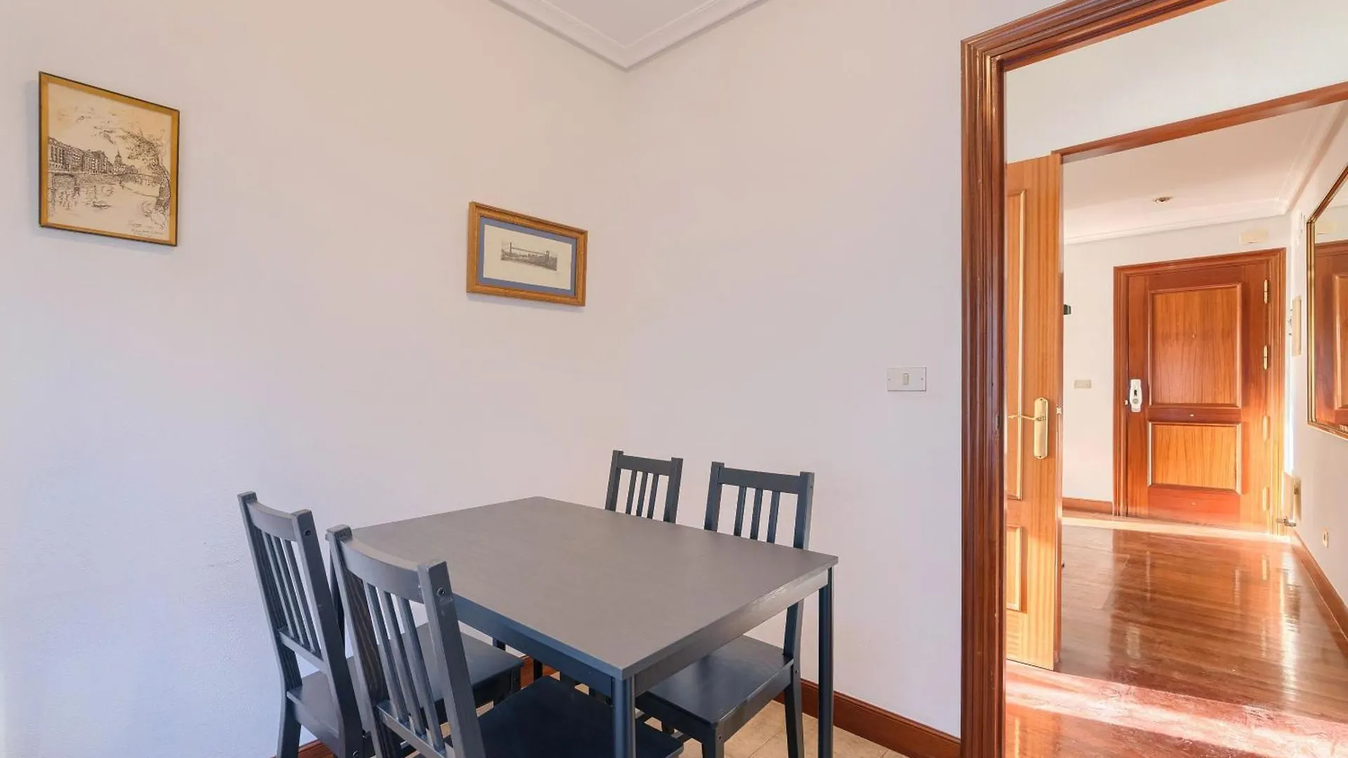 Apartamento Vt , Acogedora En Barrio Tranquilo Con Garaje Bilbao